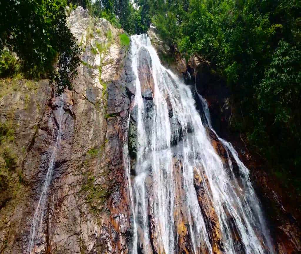 Na Muang Waterfall